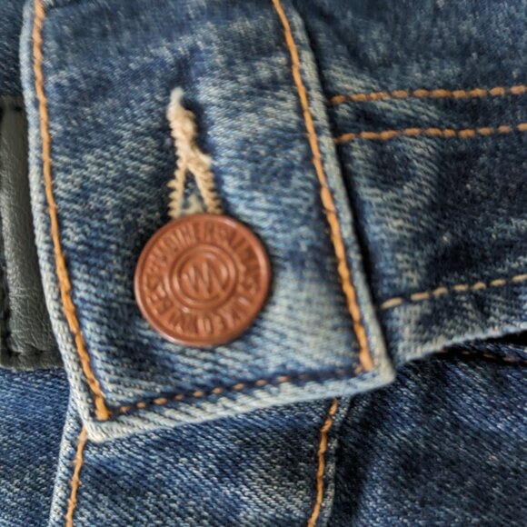 MOTHER Jeans /The Patch Rambler Rolled Shorts - Picture 2 of 6